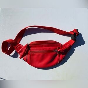 Wild Fable red Fanny pack shoulder strap crossbody bag purse adjustable strap